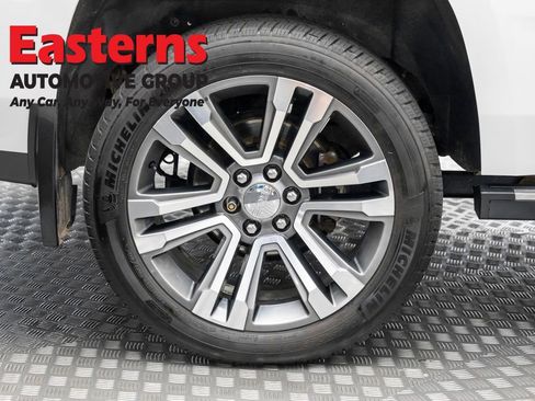 Used 2020 GMC Yukon Denali w/ Denali Ultimate Package AWD/4WD image 44