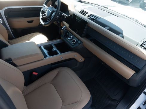 New 2025 Land Rover Defender 110 V8 image 22