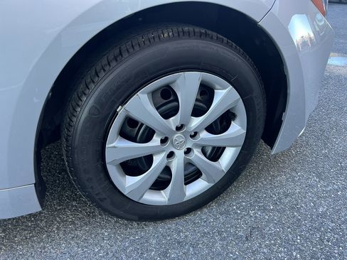 Used 2024 Toyota Corolla LE image 8