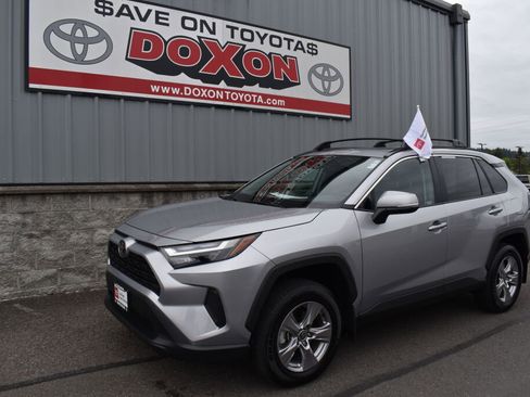 Certified 2025 Toyota RAV4 XLE w/ Convenience Package AWD/4WD image 1