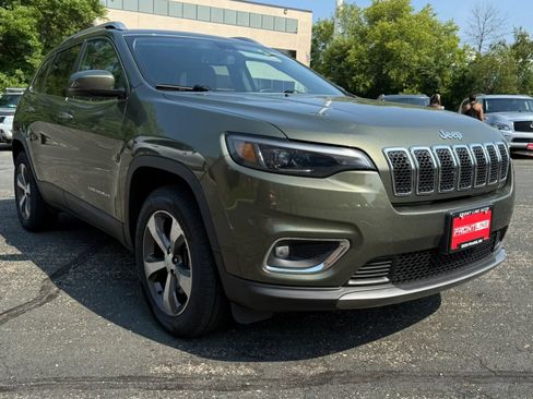 Used 2020 Jeep Cherokee Limited AWD/4WD image 14