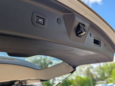Used 2018 Nissan Armada SV w/ Driver Package AWD/4WD image 34