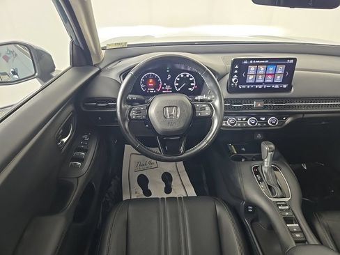Used 2025 Honda HR-V EX-L image 11