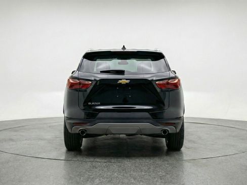 Used 2025 Chevrolet Blazer LT FWD image 7