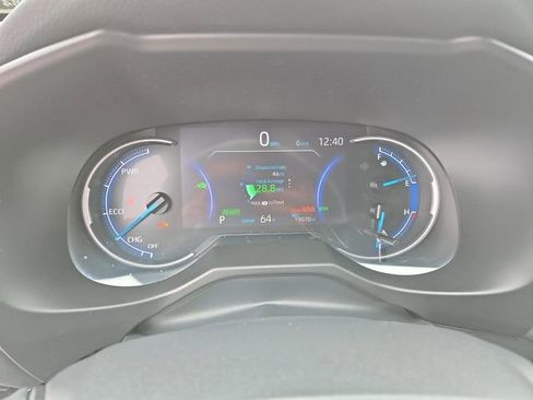 Used 2024 Toyota RAV4 LE AWD/4WD image 19