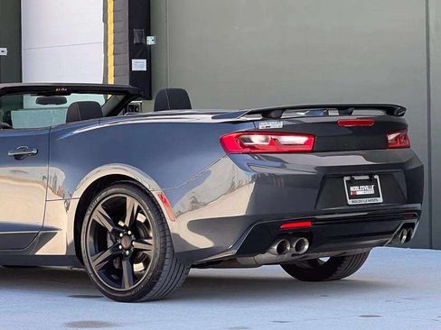 Used 2017 Chevrolet Camaro SS RWD image 29