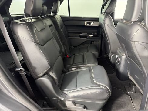 Used 2022 Ford Explorer ST w/ Equipment Group 401A AWD/4WD image 29