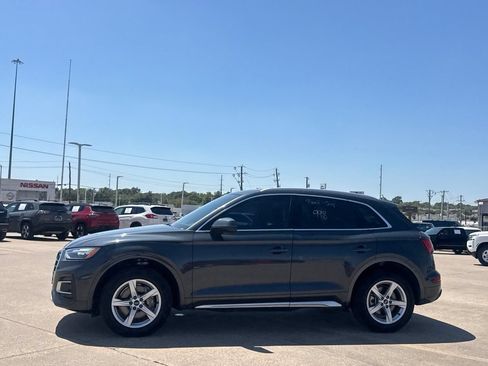 Used 2021 Audi Q5 2.0T Premium w/ Convenience Package AWD/4WD image 14