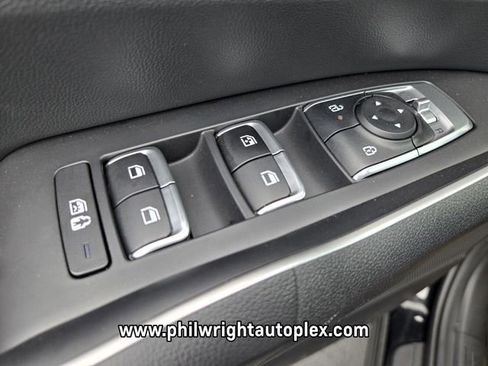 Used 2025 Kia Sorento X-Line EX image 31