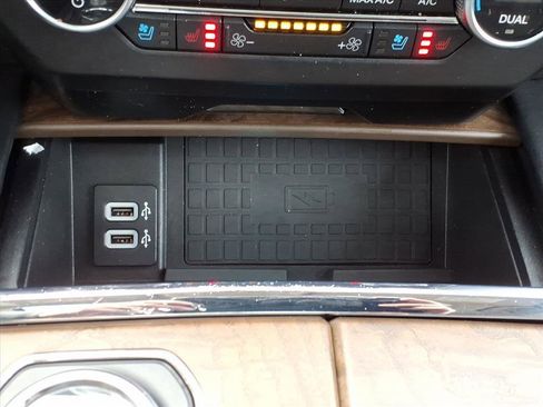 Certified 2018 Ford Expedition Platinum image 20