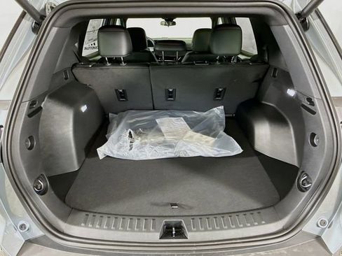 New 2026 Chevrolet Equinox RS w/ Convenience Package III FWD image 27