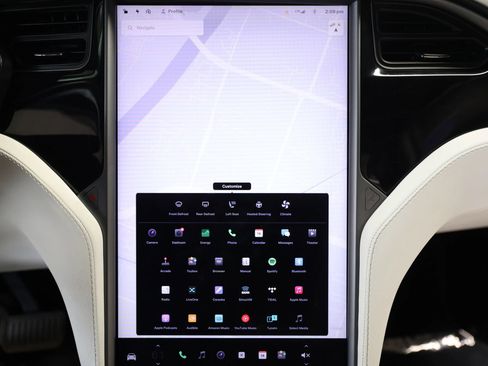 Used 2020 Tesla Model X Long Range image 75