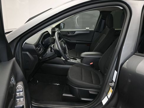 Used 2025 Ford Escape Active AWD/4WD image 16