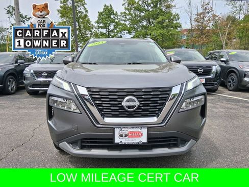 Certified 2023 Nissan Rogue SV w/ SV Premium B Package AWD/4WD image 3