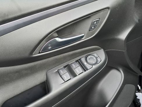 New 2026 Buick Envista Preferred FWD image 13