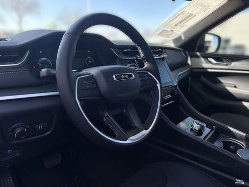 New 2026 Jeep Grand Cherokee L 2WD image 2
