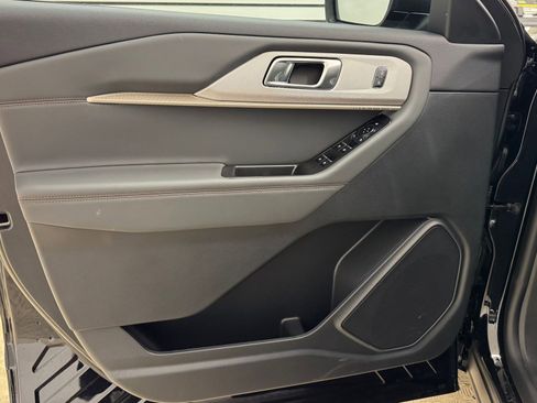 New 2026 Ford Explorer Active image 37