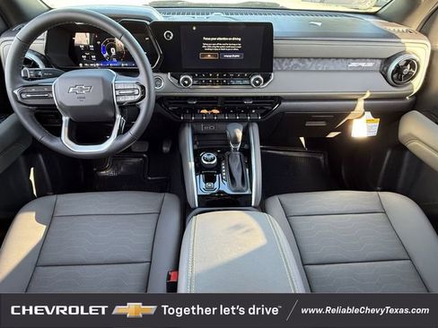 Used 2026 Chevrolet Colorado ZR2 w/ Technology Package image 12