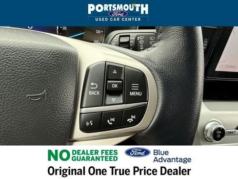 Used 2022 Ford Explorer XLT w/ Equipment Group 202A image 25
