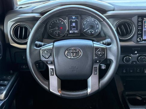 Used 2023 Toyota Tacoma TRD Off-Road w/ Advanced Technology Package AWD/4WD image 21