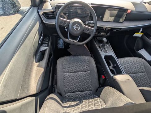 New 2026 Nissan Kicks SV FWD image 12