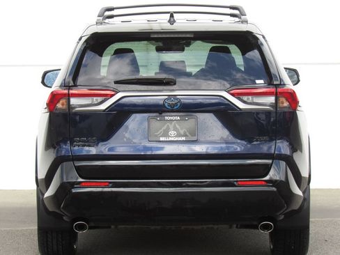 Certified 2024 Toyota RAV4 XSE w/ Weather Package AWD/4WD image 7
