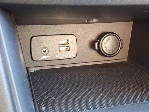 Used 2023 Subaru Crosstrek 2.5i Limited w/ Moonroof Package image 26