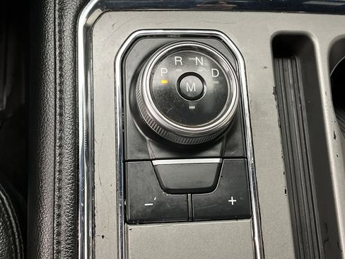 Used 2018 Ford Expedition Max XLT w/ Equipment Group 202A AWD/4WD image 28