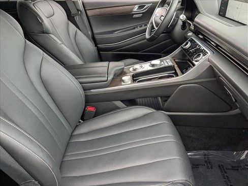 Used 2024 Genesis GV80 2.5T image 21
