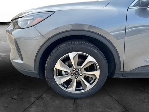 Used 2025 Ford Escape Platinum image 14