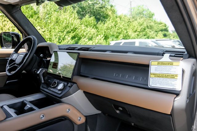 New 2026 Land Rover Defender 110 X AWD/4WD image 17