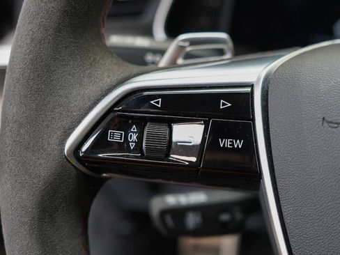 Used 2022 Audi RS 6 AWD/4WD image 51