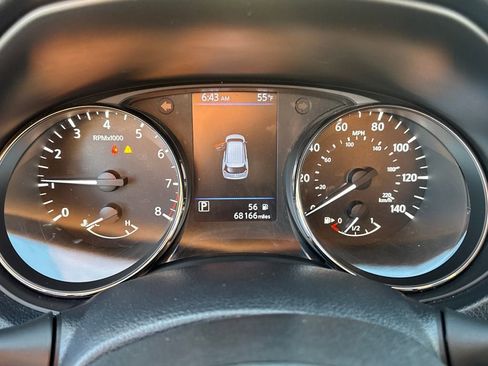 Used 2019 Nissan Rogue S AWD/4WD image 19