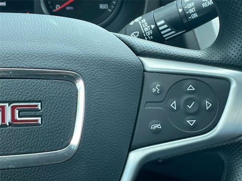Used 2024 GMC Terrain SLE w/ Driver Convenience Package AWD/4WD image 23