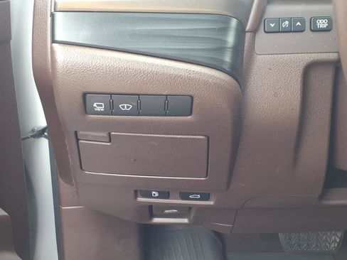 Used 2019 Lexus ES 350 Ultra Luxury FWD image 22