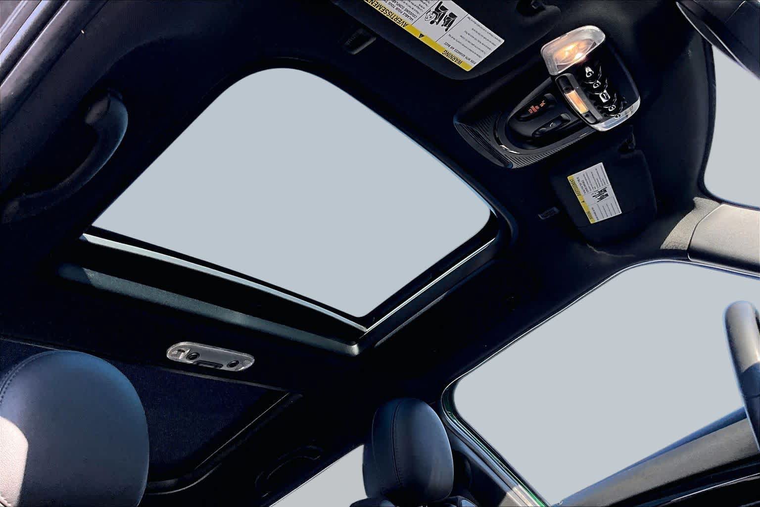 Used 2023 MINI Cooper S w/ Signature Upholstery Package FWD image 14