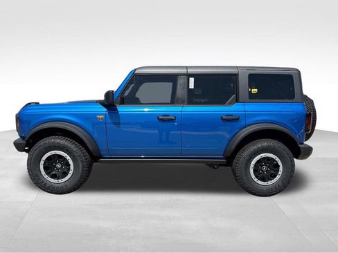New 2025 Ford Bronco Badlands w/ Sasquatch Package AWD/4WD image 6