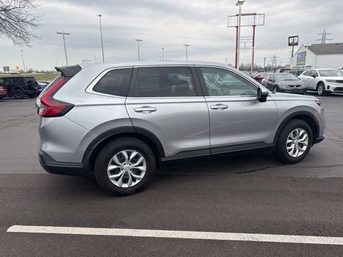 Used 2025 Honda CR-V LX image 8
