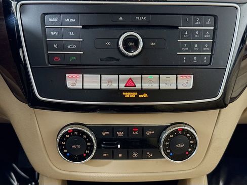 Used 2017 Mercedes-Benz GLS 450 4MATIC image 16