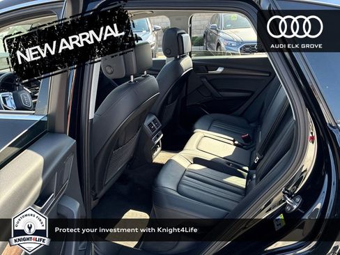 Used 2022 Audi Q5 2.0T Premium w/ Convenience Package image 13