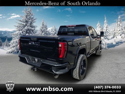 Used 2024 GMC Sierra 2500 Denali Ultimate image 14