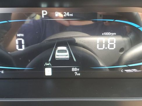 New 2026 Hyundai Elantra Sport FWD image 24