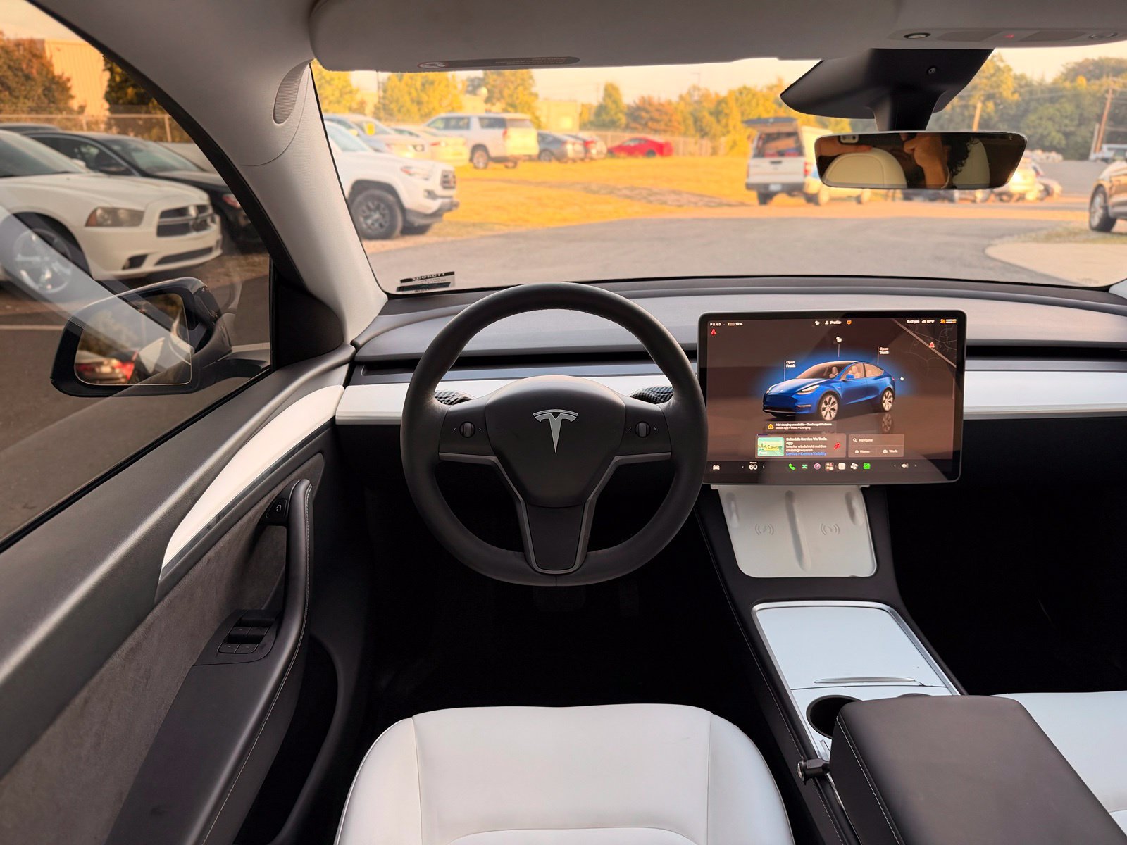 Used 2023 Tesla Model Y Long Range AWD/4WD image 30