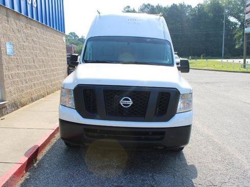Used 2018 Nissan NV 2500 SV w/ Navigation Package RWD image 2
