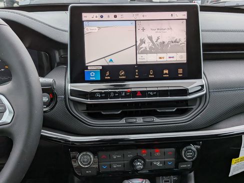 New 2026 Jeep Compass Limited w/ Sun, Sound & Navigation Group image 18