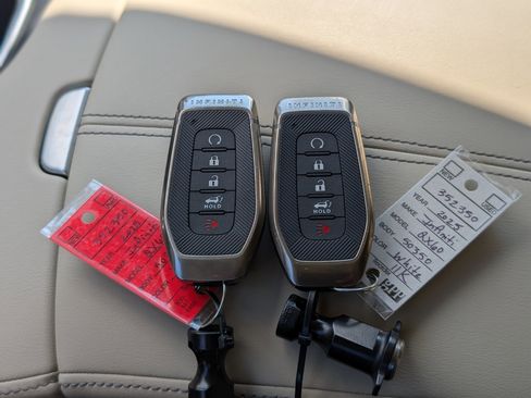 Used 2025 INFINITI QX60 Sensory w/ Vision Package image 43