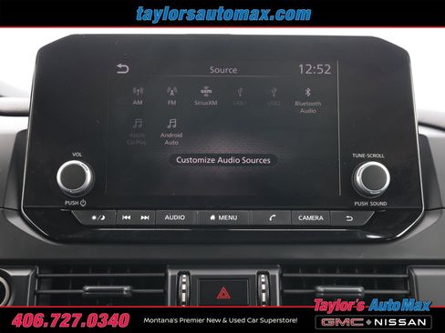 Used 2024 Nissan Pathfinder S image 13