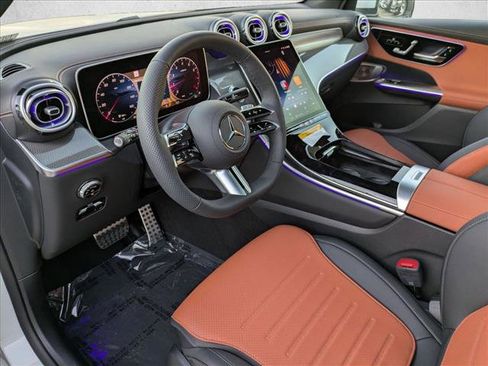 New 2026 Mercedes-Benz GLC 300 image 3