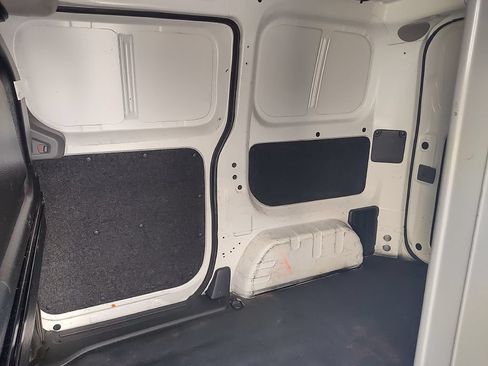 Used 2019 Nissan NV200 SV w/ Navigation Package FWD image 12