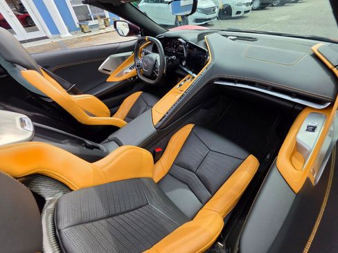 Used 2023 Chevrolet Corvette Stingray Preferred Conv w/ Battery Protection Package RWD image 14